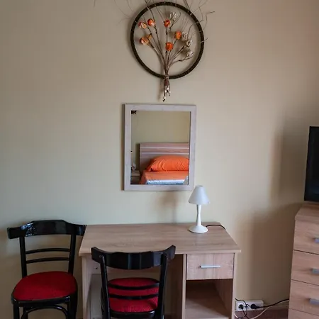 Apartment Mirka's House *